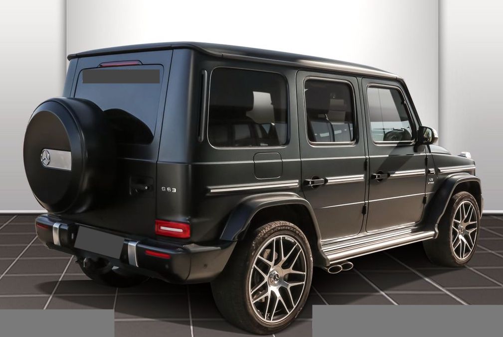 Mercedes - Benz G 63 AMG | černá  metalíza | předváděcí auto skladem | super cena | online nákup | online prodej | autoibuy.com